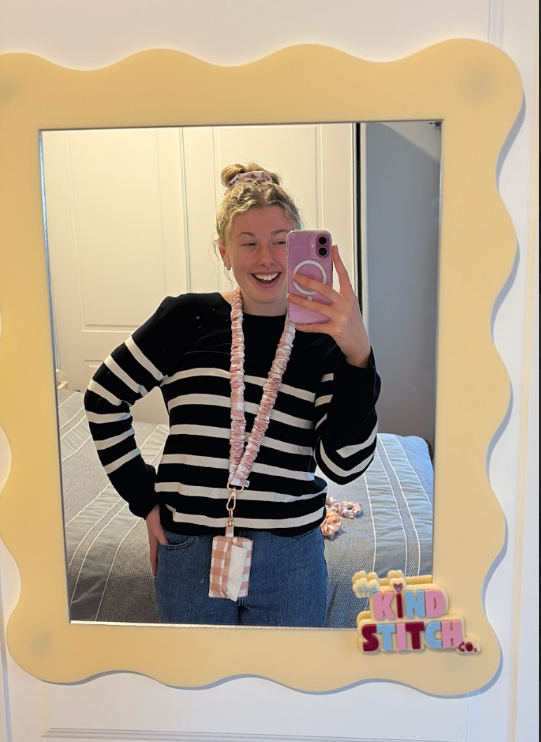 Tissue Holder Clip On